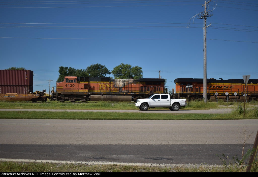 BNSF 4420